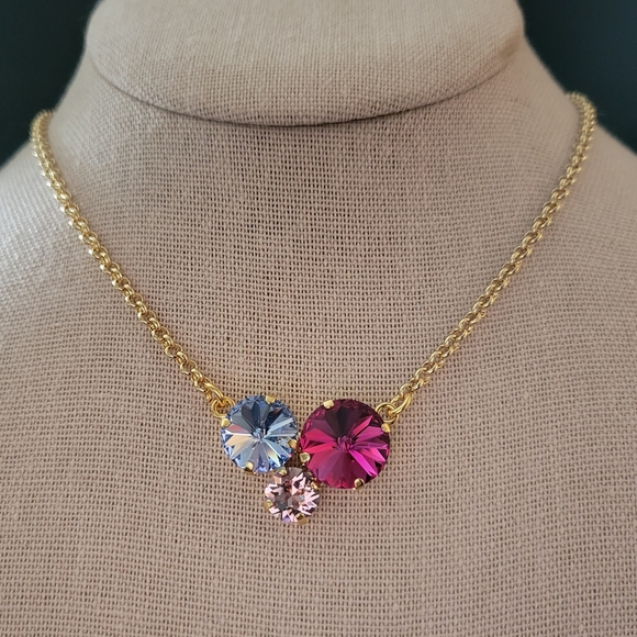 Austrian Crystal Cluster Pendant Necklace in Gold - Picture 7 of 10